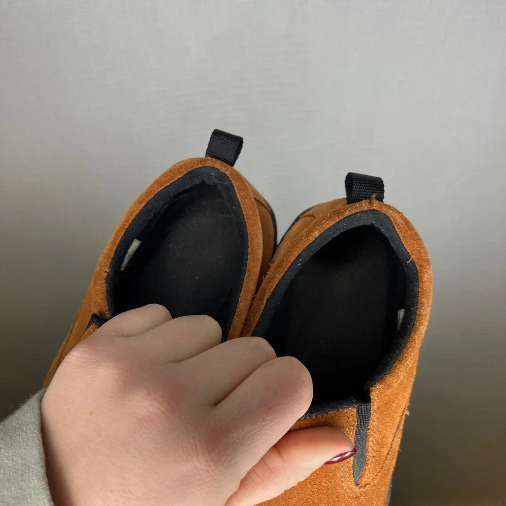 Lands End Jungle women's Brown Suede Slip On Shoes Size‎ 7.5M